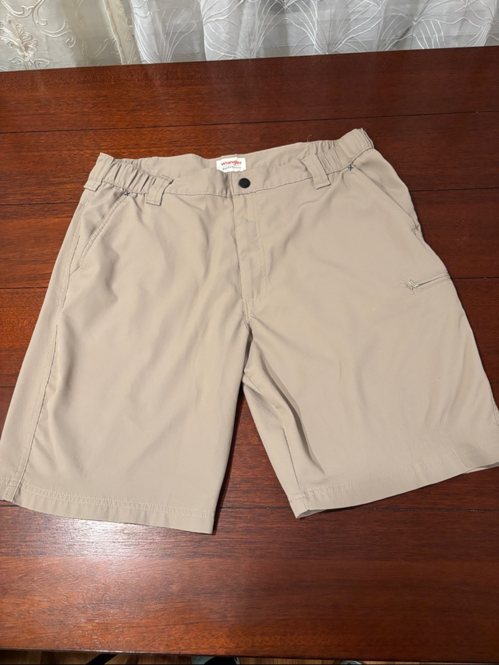Wrangler Khaki Hybrid Stretch Performance Shorts Size 38